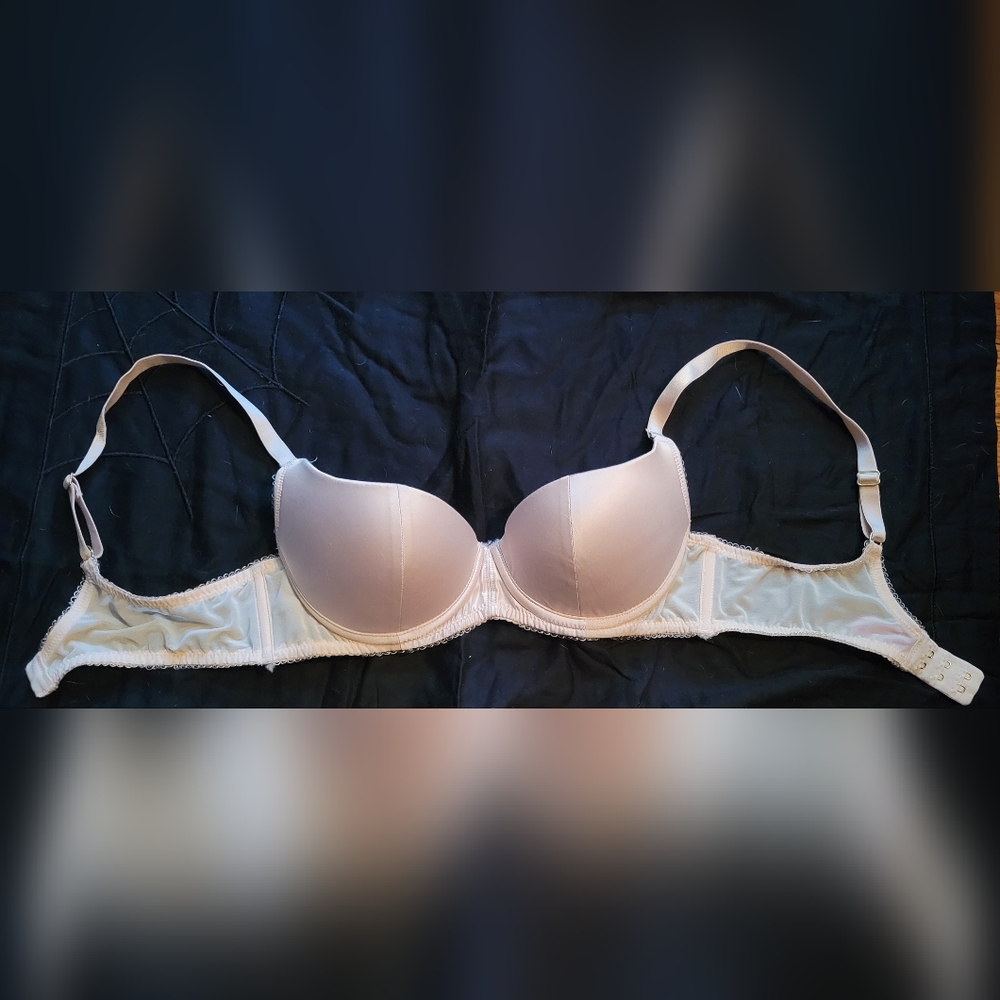 L'Agent by Agent Provocateur Penelope Padded Balconette Bra | 34B